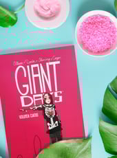 Iamgen de la entrada Giant Days volumen 4: cuando papá te corta el grifo y otras locuras 