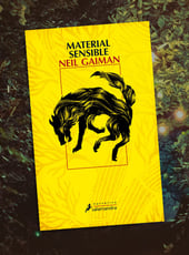 Iamgen de la entrada Salamandra presenta Material sensible, de Neil Gaiman