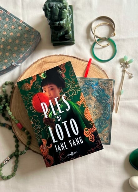 Imágen destacada - Pies de loto, de Jane Yang: la historia de dos mujeres en la China del siglo XIX