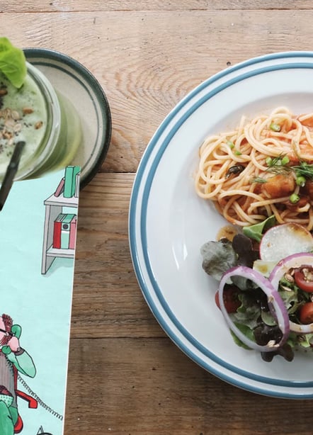 Imágen destacada - Comer en la oficina, análisis de un libro de comida para llevar al trabajo