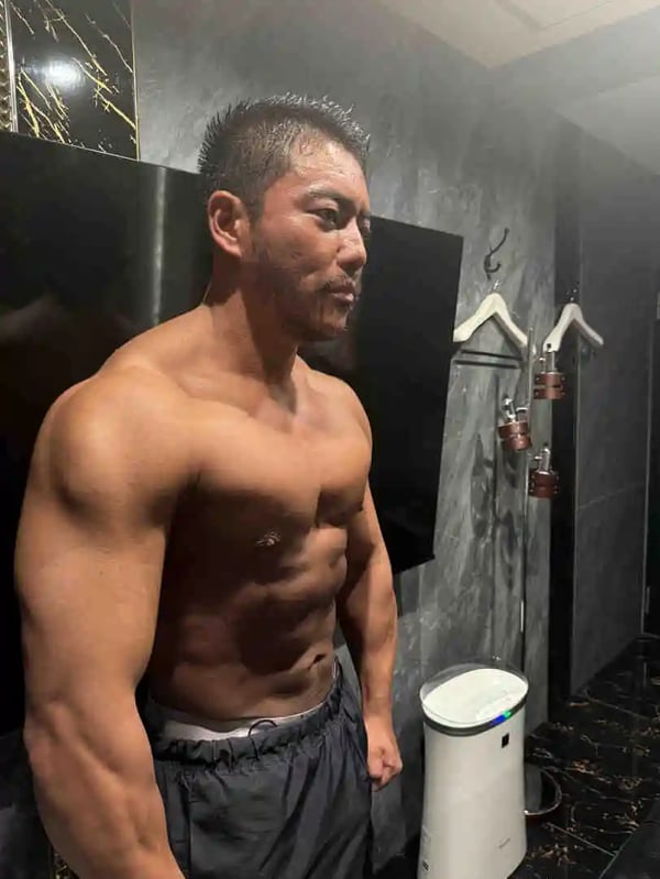 Boyfriend — 24/7 Massage — Gay Massage in Tokyo