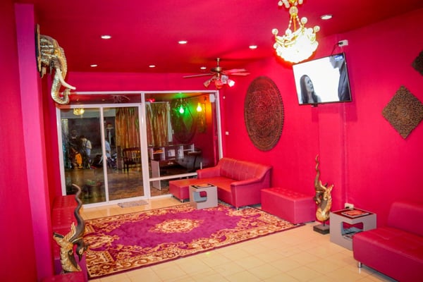 Common Massage & Spa — Gay Massage in Chiang Mai