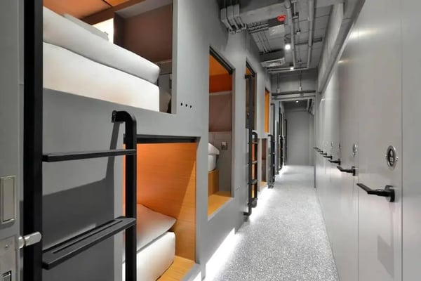 Tiang Capsule Hostel — Gay Hotel & Hostel in Bangkok