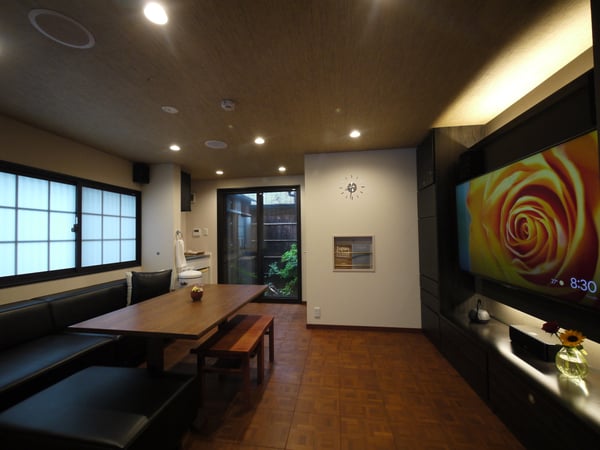 APA Hotel Shinjuku Gyoemmae — Gay Hotel & Hostel in Tokyo