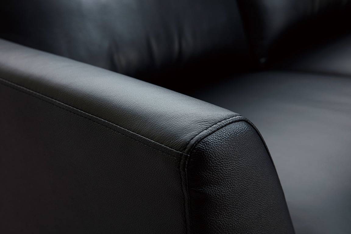 JOPLIN - Canapé 3 places cuir noir et métal noir  - Vue supplémentaire 2