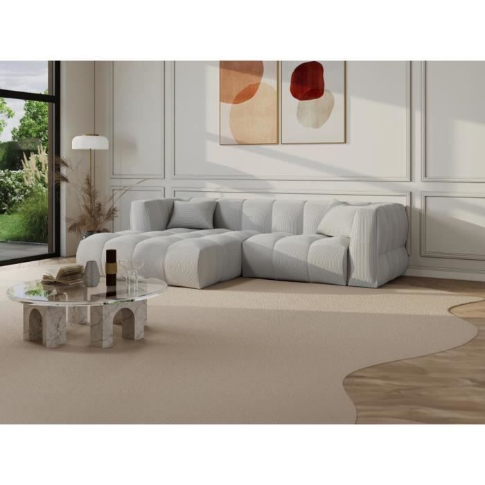 Produit similaire: Canapé d'angle en velours côtelé gris clair - VENTE-UNIQUE - NAEMIA - 5 places - Design matelassé original