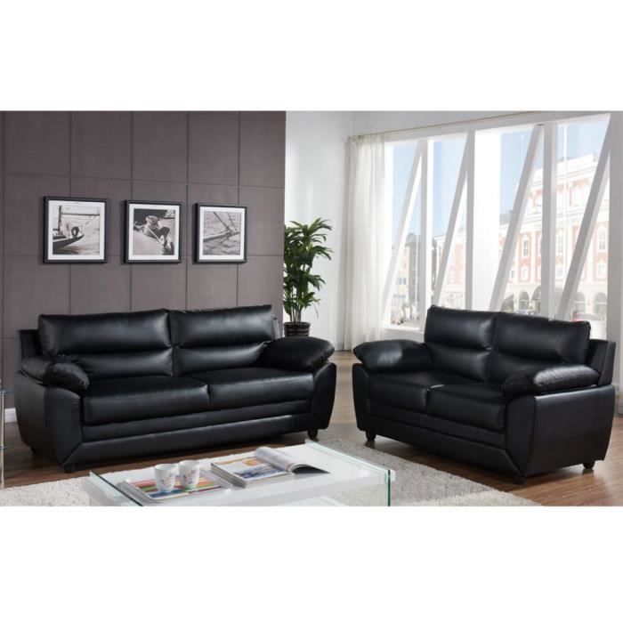 Produit similaire: Canapé 3+2 places MANOA en simili - Noir - VENTE-UNIQUE - Design élégant - Lignes arrondies - Entretien facile