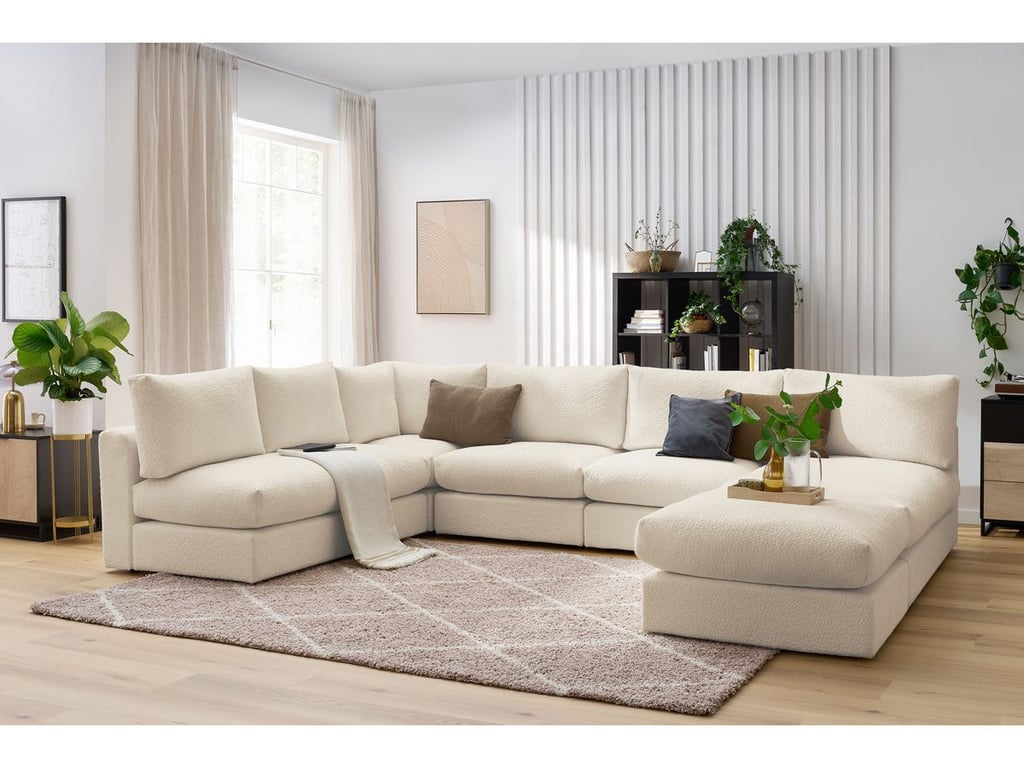 Produit similaire: Canapé d'angle fixe 100% modulable PARIS tissu bouclette 3 chauffeuses, 1 méridienne, 1 angle, 1 pouf beige BOBOCHIC 6 places