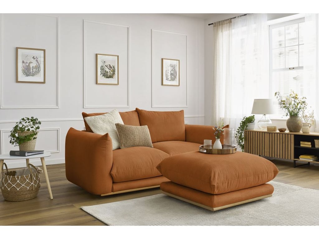 Produit similaire: Canapé droit fixe 2 places ERNEST avec pouf orange BOBOCHIC