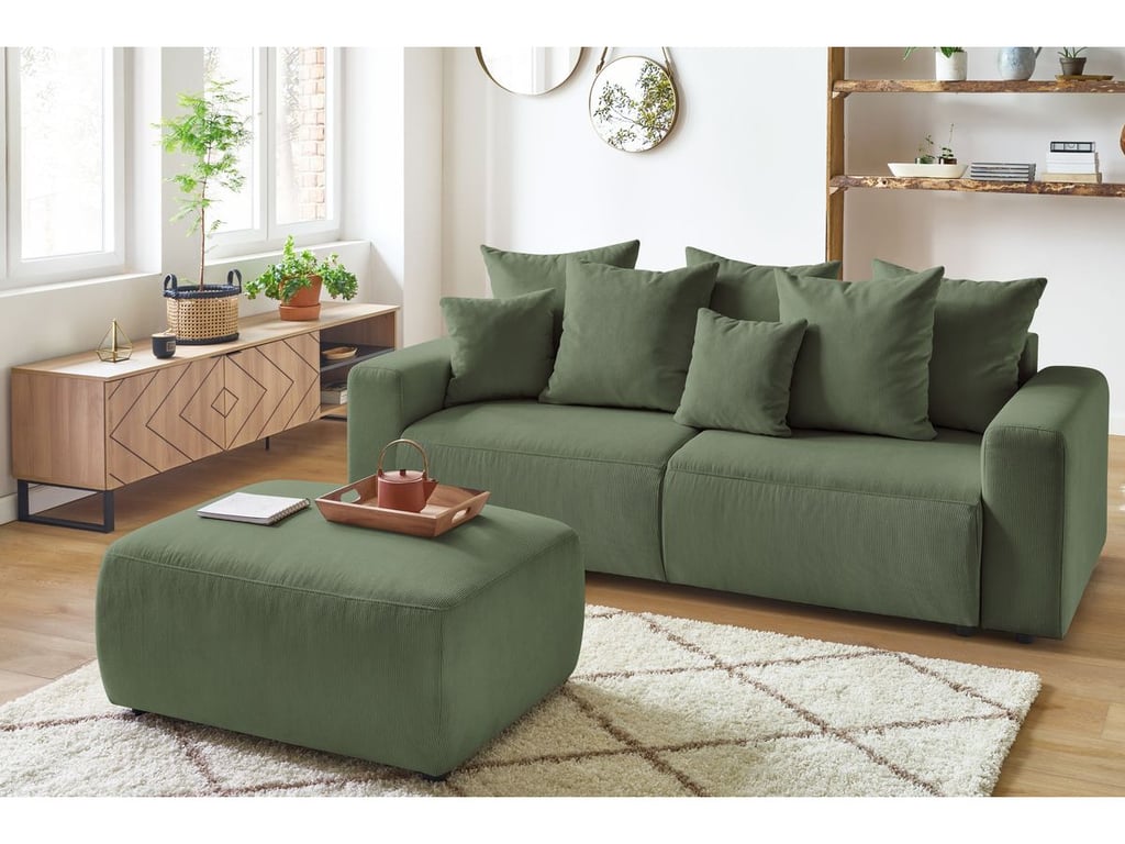 Produit similaire: Canapé droit convertible coffre ENVY velours côtelé avec pouf vert BOBOCHIC 3 places