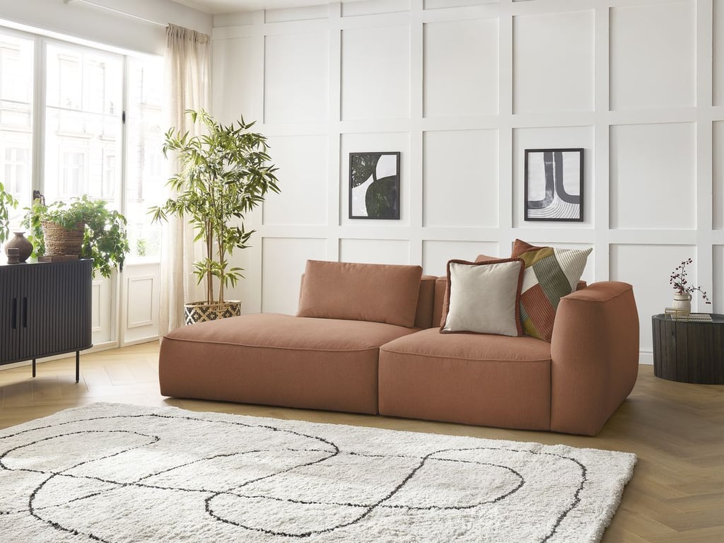 Produit similaire: Canapé droit fixe 3 places LEOPOLD tissu chiné orange accoudoir droit BOBOCHIC