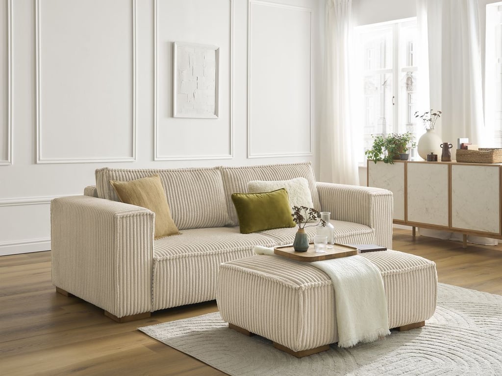 Produit similaire: Canapé droit fixe 3 places CHELSEA gros côtelé doux avec pouf taupe BOBOCHIC