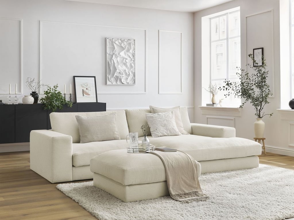 Produit similaire: Canapé d'angle LEONARD fixe compact velours côtelé avec pouf beige angle droit BOBOCHIC 3 places