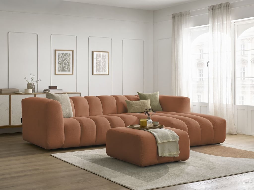 Produit similaire: Canapé d'angle fixe TALIA tissu chiné avec pouf orange angle droit BOBOCHIC 4 places