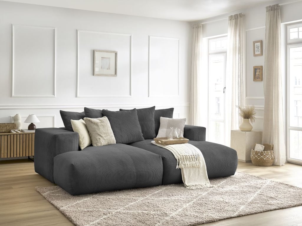 Produit similaire: Canapé droit fixe 4 places VOLTAIRE assise profonde gris foncé BOBOCHIC