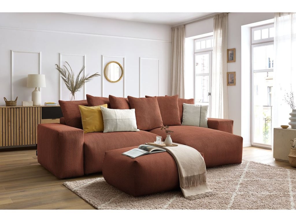 Produit similaire: Canapé d'angle réversible convertible coffre VOLTAIRE avec pouf orange réversible BOBOCHIC 5 places