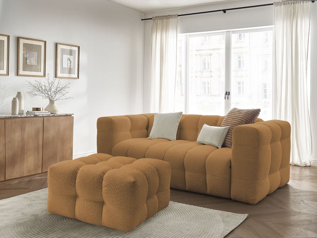 Produit similaire: Canapé droit convertible 3 places CLOUD tissu bouclette avec pouf jaune BOBOCHIC 4 places