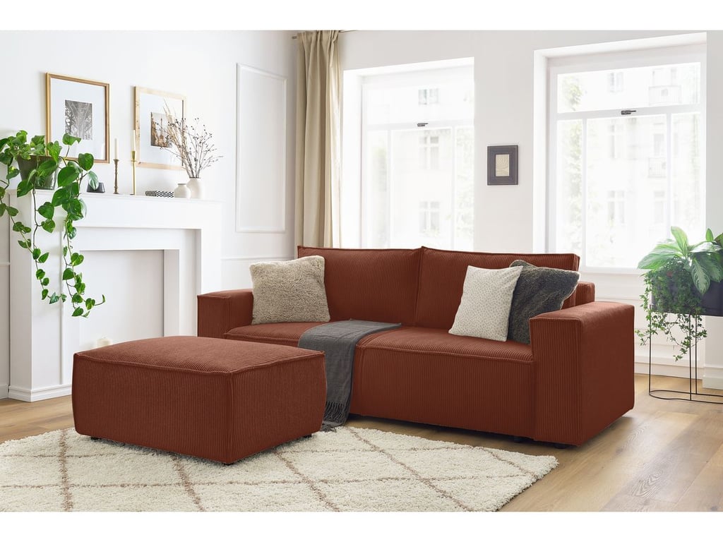 Produit similaire: Canapé droit convertible coffre NIHAD velours côtelé avec pouf orange BOBOCHIC 4 places