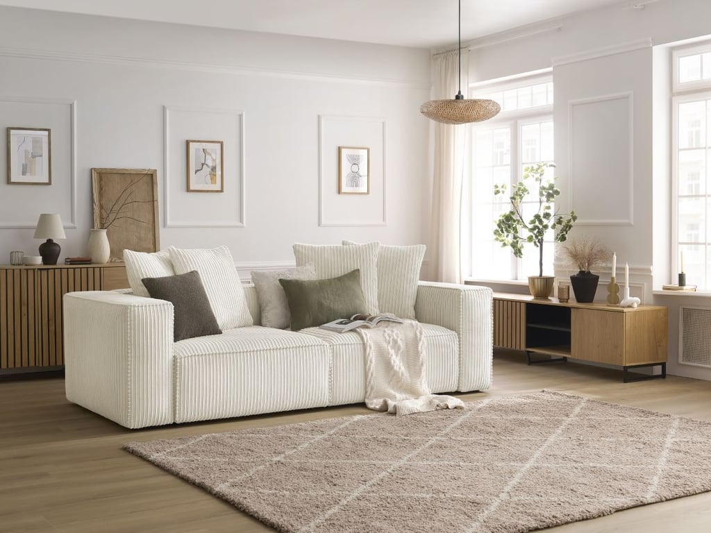 Produit similaire: Canapé droit fixe 3 places NINA velours côtelé beige BOBOCHIC