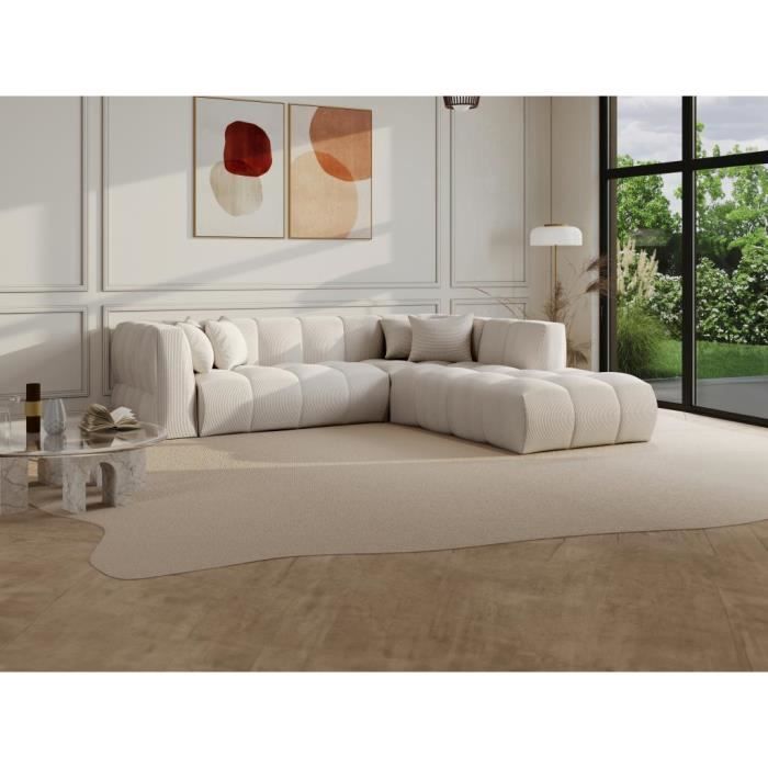 Produit similaire: Canapé d'angle droit en velours côtelé beige - VENTE-UNIQUE - NAEMIA - 6 places - Design matelassé