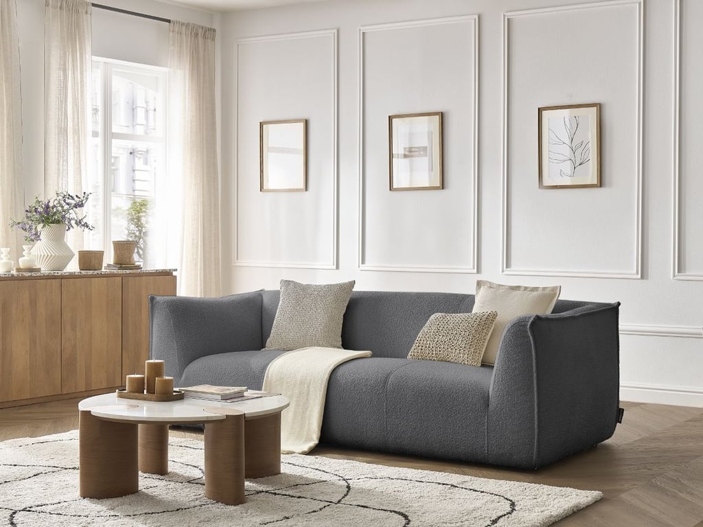 Produit similaire: Canapé droit fixe 3 places GIORGIA tissu bouclette gris foncé BOBOCHIC