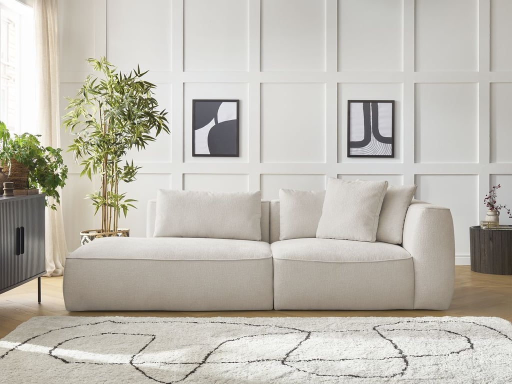 Produit similaire: Canapé droit fixe 3 places LEOPOLD tissu texturé beige accoudoir droit BOBOCHIC