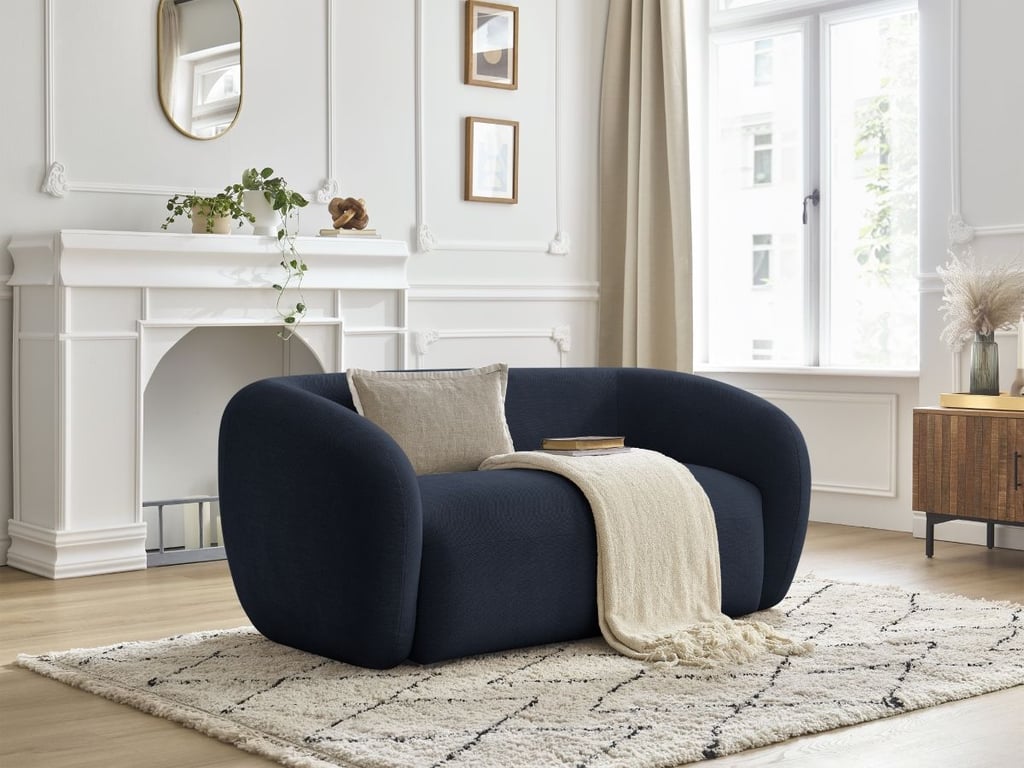 Produit similaire: Canapé droit fixe 2 places CELINE tissu lisse bleu foncé BOBOCHIC