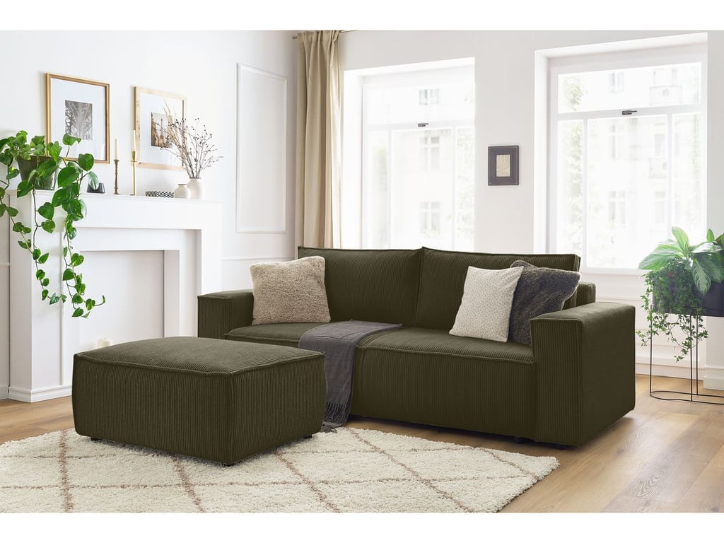 Produit similaire: Canapé droit convertible coffre NIHAD velours côtelé avec pouf vert clair BOBOCHIC 4 places