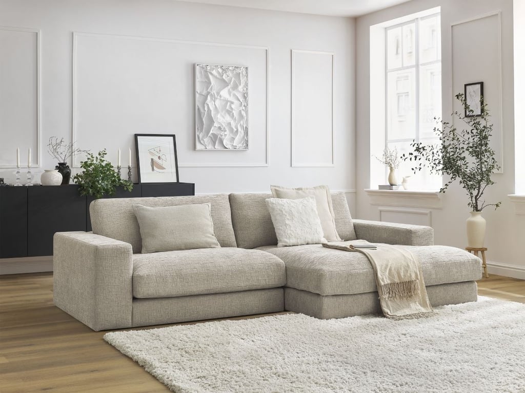 Produit similaire: Canapé d'angle fixe compact LEONARD tissu texturé beige angle droit BOBOCHIC 4 places