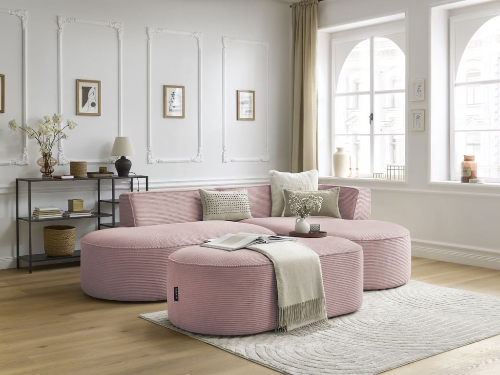 Produit similaire: Canapé d'angle fixe ROUSSEAU velours côtelé avec pouf violet angle droit BOBOCHIC 5 places