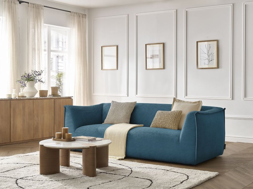 Produit similaire: Canapé droit fixe 3 places GIORGIA velours côtelé bleu clair BOBOCHIC