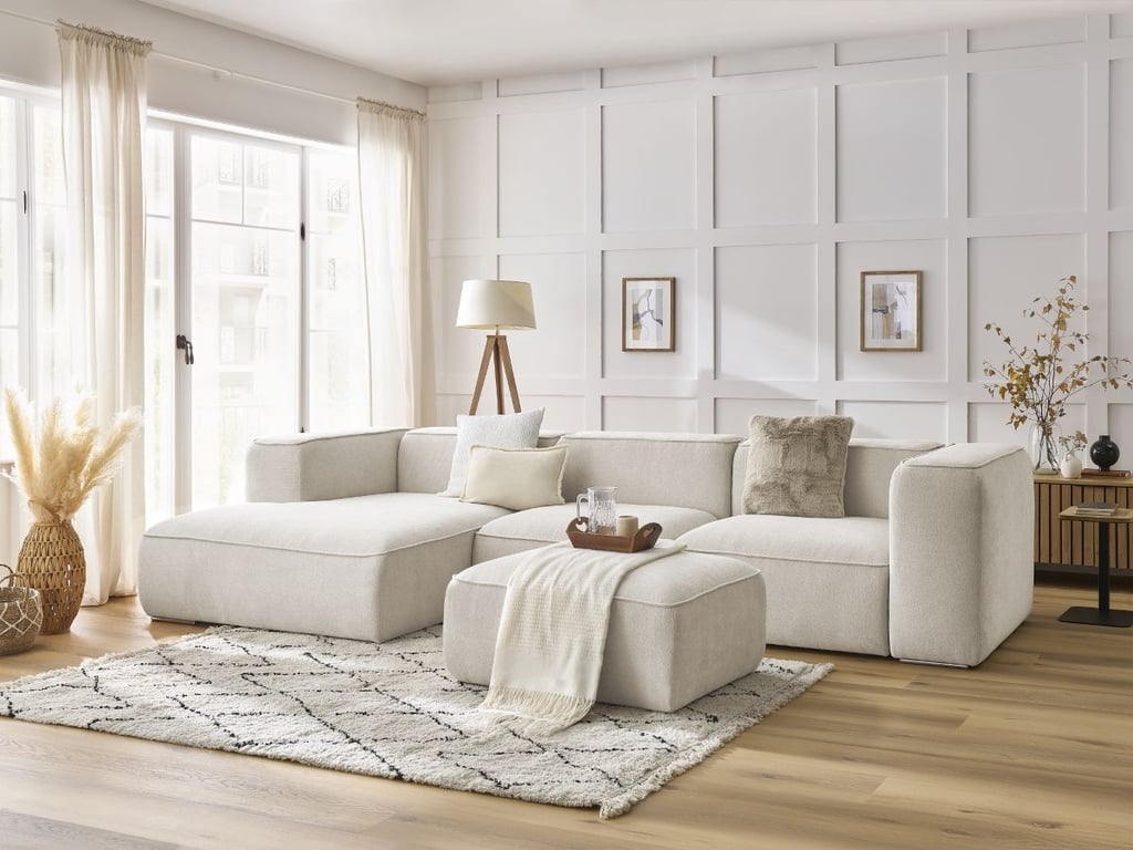 Produit similaire: Canapé d'angle fixe ZEPHYR avec pouf blanc angle gauche BOBOCHIC 5 places