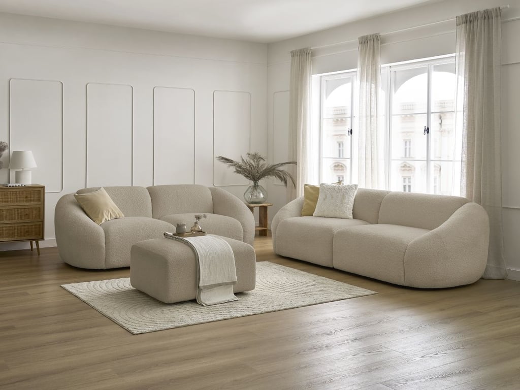 Produit similaire: Ensemble canapé droit fixe 3 + 2 places TINA tissu bouclette avec pouf beige BOBOCHIC