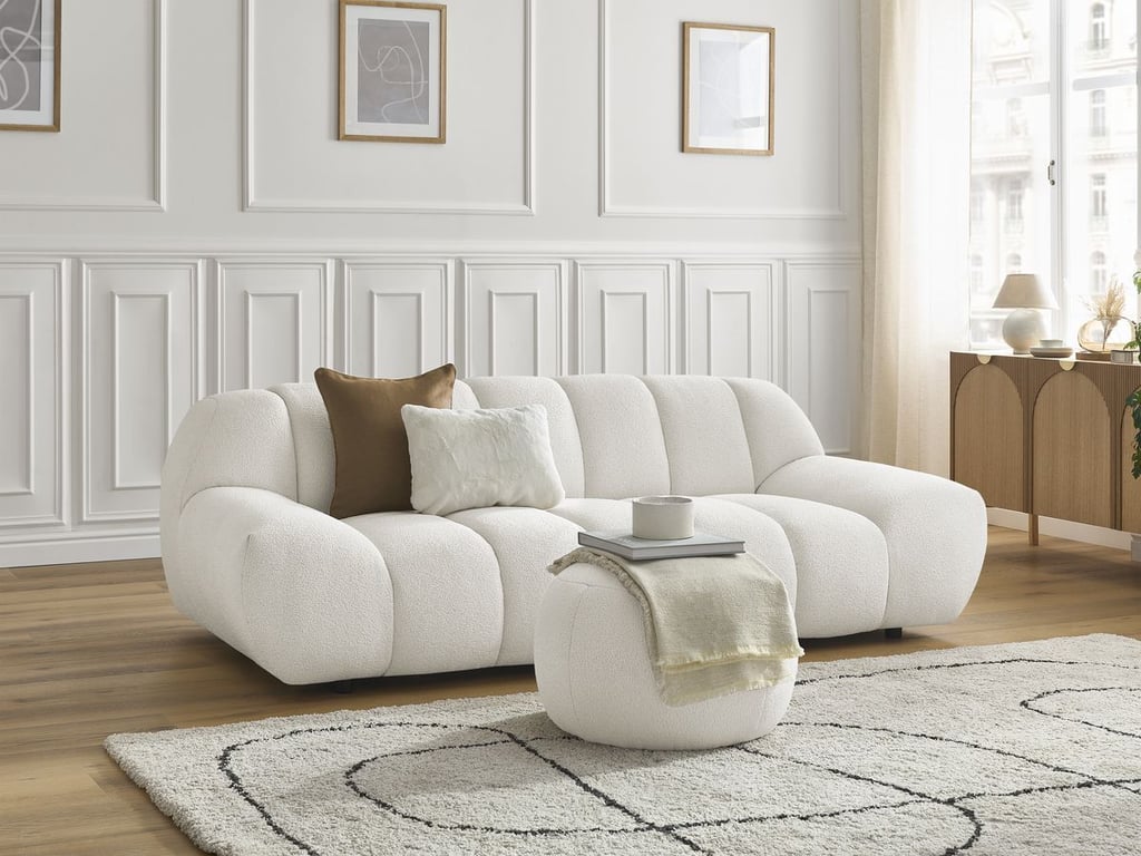 Produit similaire: Canapé droit fixe 2 places HAYDEN tissu bouclette avec pouf petit blanc BOBOCHIC