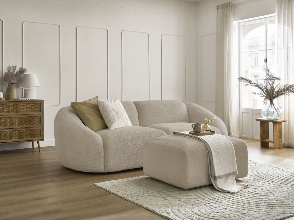 Produit similaire: Tina canapé droit fixe 3 places tissu bouclette beige