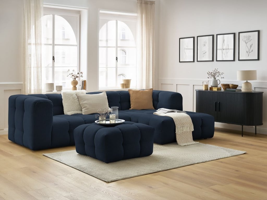 Produit similaire: Canapé d'angle fixe CLOUD avec pouf bleu foncé angle droit BOBOCHIC 3 places