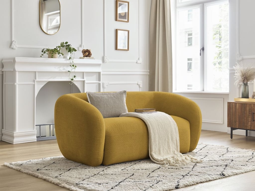 Produit similaire: Canapé droit fixe 2 places CELINE tissu lisse jaune BOBOCHIC