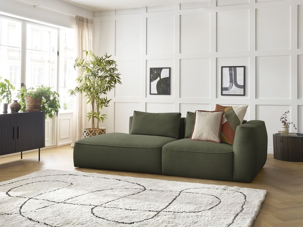 Produit similaire: Canapé droit fixe 3 places LEOPOLD velours côtelé vert clair accoudoir droit BOBOCHIC