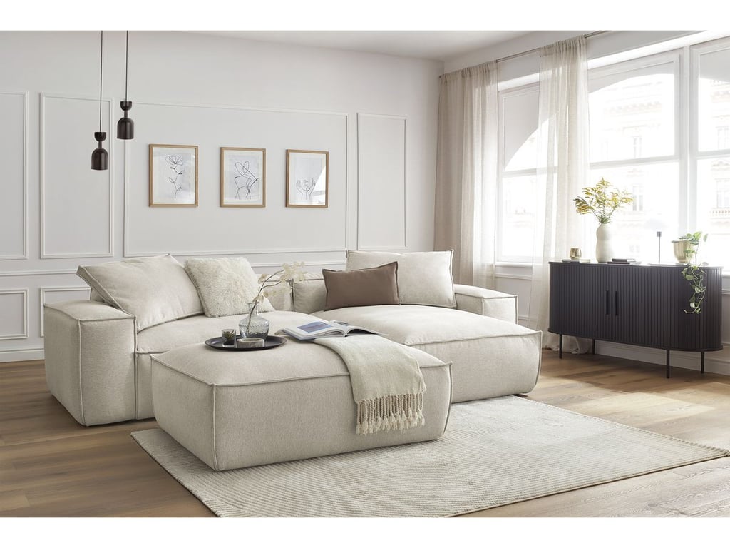 Produit similaire: Canapé d'angle réversible ultra moelleux BOHEME tissu chiné avec pouf beige réversible BOBOCHIC 3 places