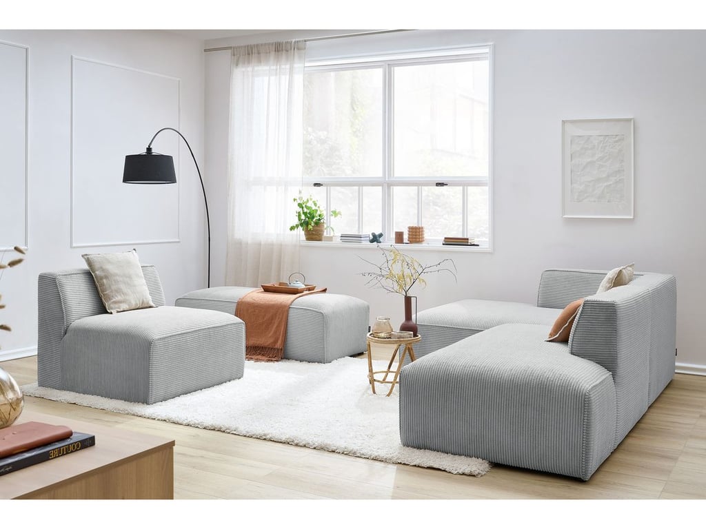 Produit similaire: Canapé d'angle fixe modulable MEGEVE tissu velours côtelé avec 1 chauffeuse et 1 pouf gris clair angle gauche BOBOCHIC 6 places