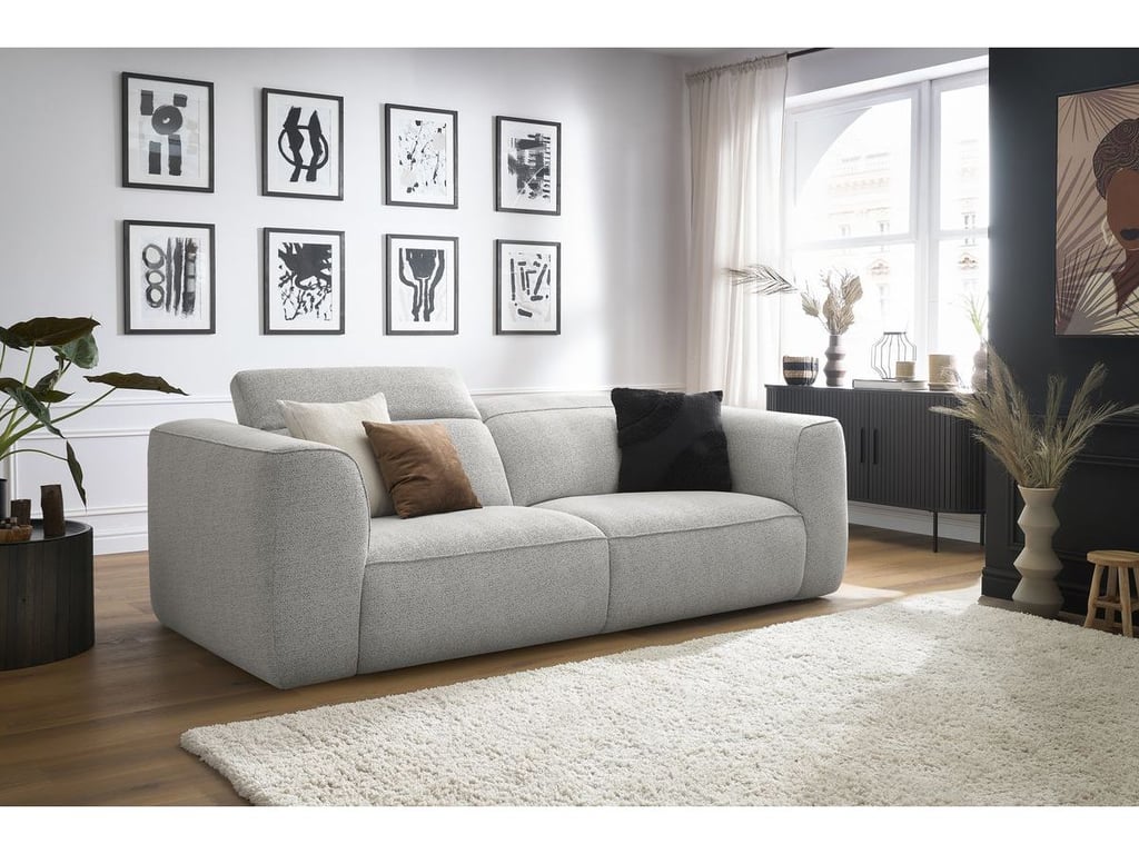 Produit similaire: Canapé droit fixe 3 places WILLIAM avec têtières blanc BOBOCHIC