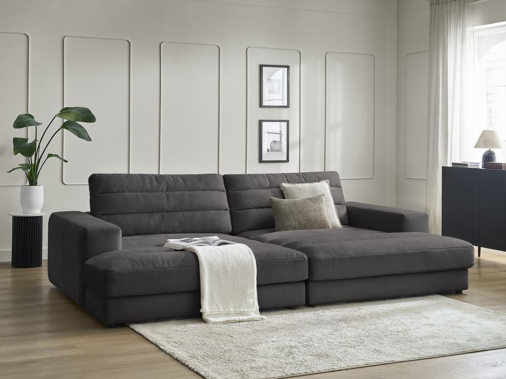 Produit similaire: Canapé droit fixe 4 places SIERRA assise profonde velours noir BOBOCHIC