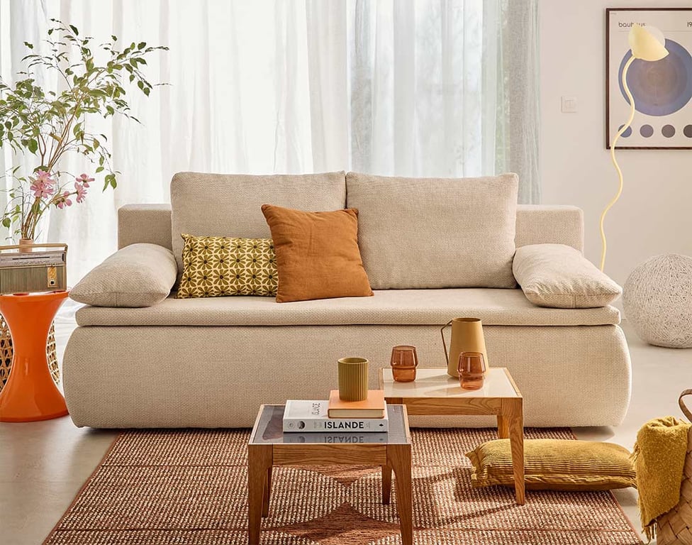 Produit similaire: Kurt - Canapé convertible velours Beige