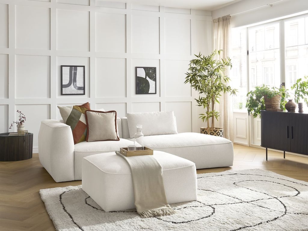 Produit similaire: Canapé droit fixe 3 places LEOPOLD tissu chiné avec pouf blanc accoudoir gauche BOBOCHIC