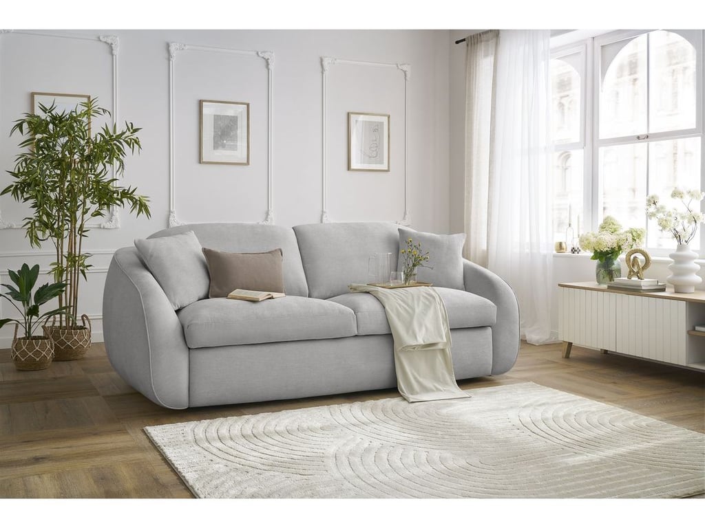 Produit similaire: Cezanne canapé droit convertible 3 places tissu lisse gris clair