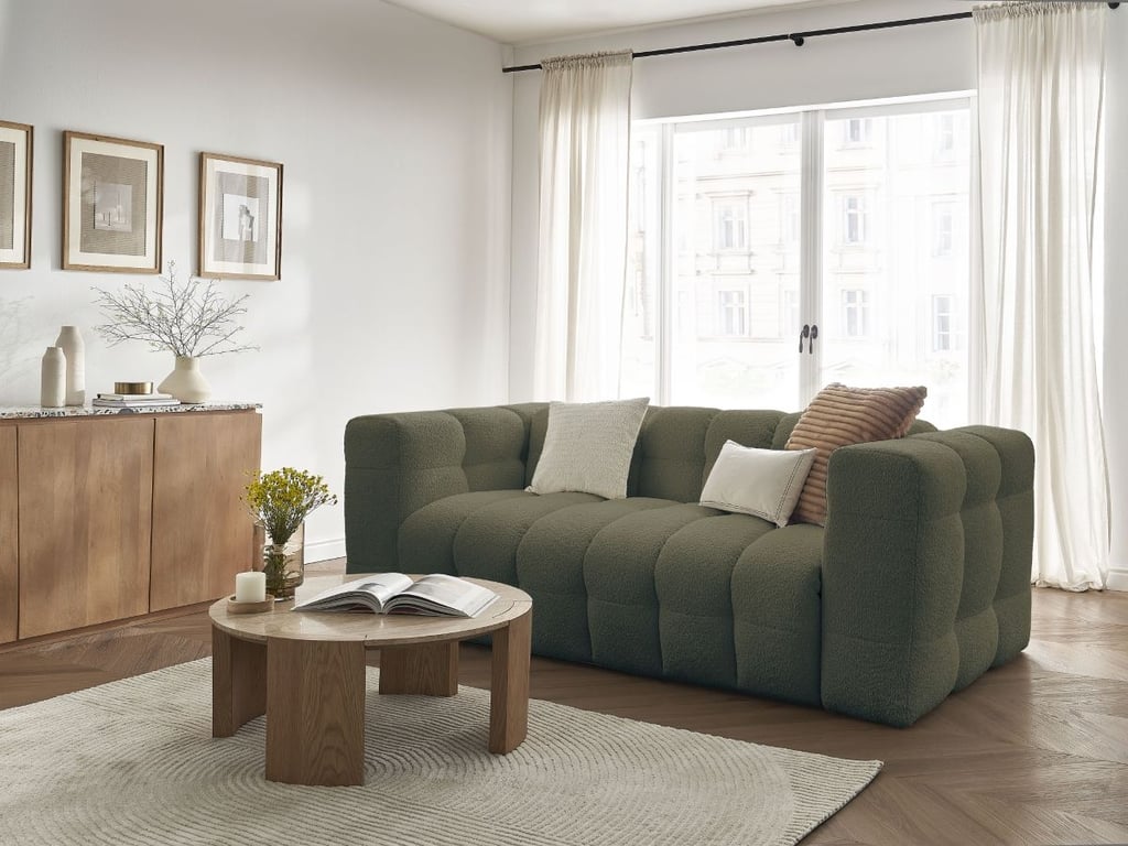 Produit similaire: Canapé droit convertible 3 places CLOUD tissu bouclette vert BOBOCHIC