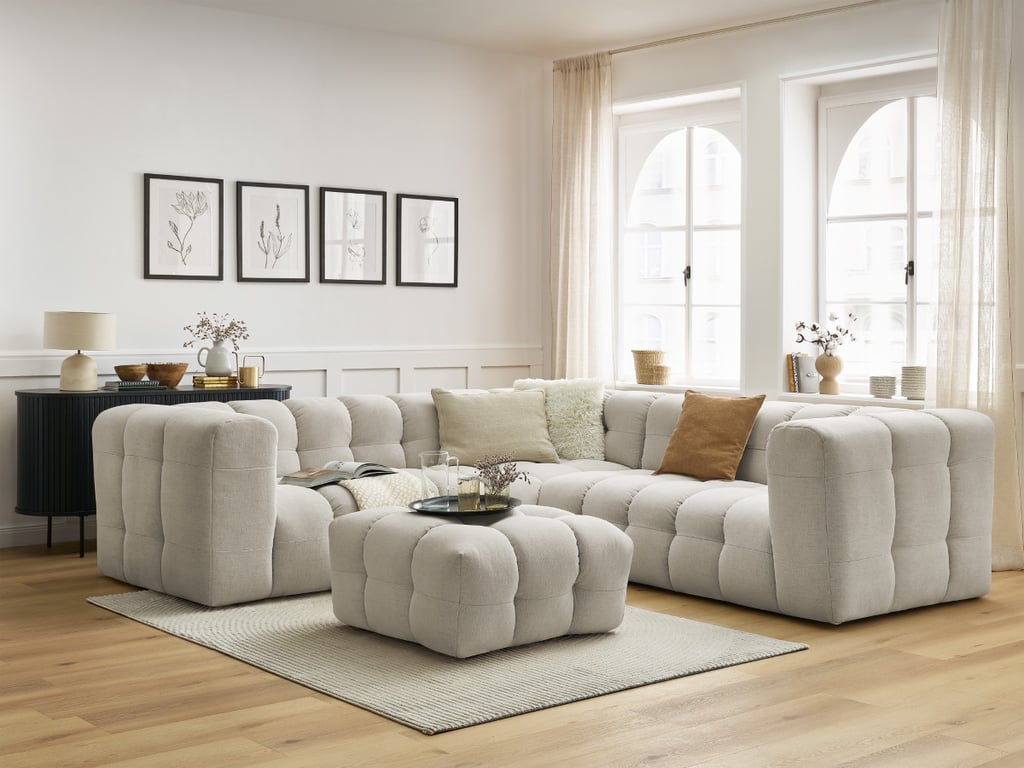 Produit similaire: Canapé d'angle réversible CLOUD avec pouf beige réversible BOBOCHIC 5 places