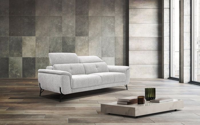 Produit similaire: Canapé droit 3 places tissu beige clair - AVENA