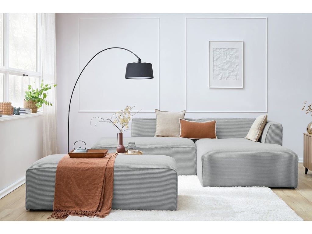 Produit similaire: Canapé d'angle fixe modulable MEGEVE tissu velours côtelé avec pouf gris clair angle droit BOBOCHIC 5 places