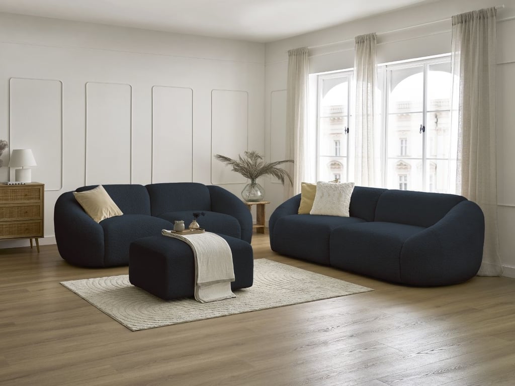 Produit similaire: Ensemble canapé droit fixe 3 + 2 places TINA tissu bouclette avec pouf bleu foncé BOBOCHIC